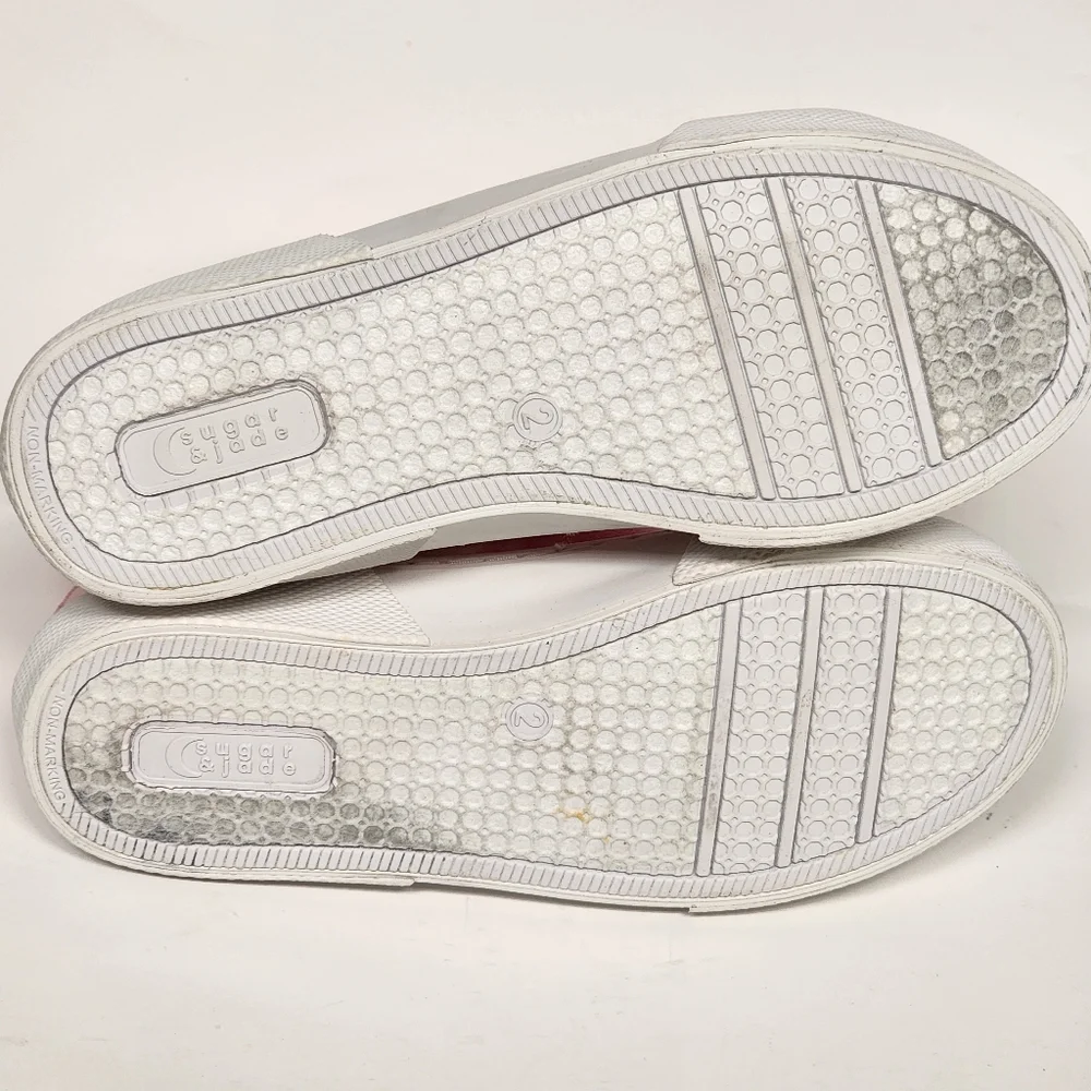 Hi Top Sneakers size